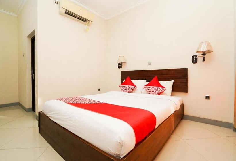 Номер Deluxe, Capital O 1430 Hotel Ratna Syariah