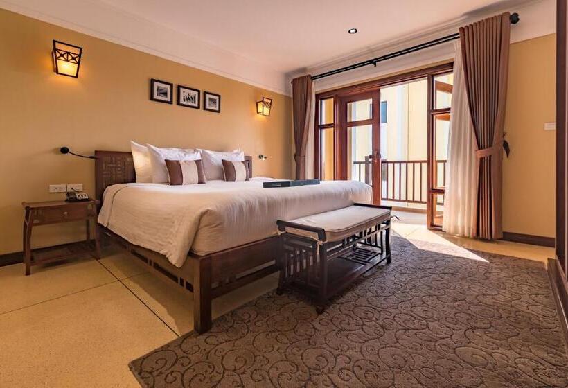 带阳台的豪华间, La Siesta Hoi An Resort & Spa