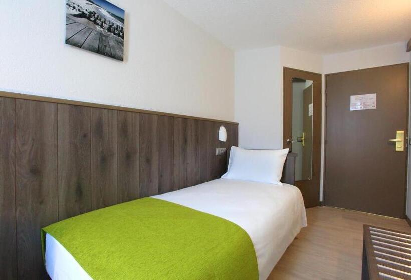Номер Стандарт Трехместный, Brit Hotel Calais