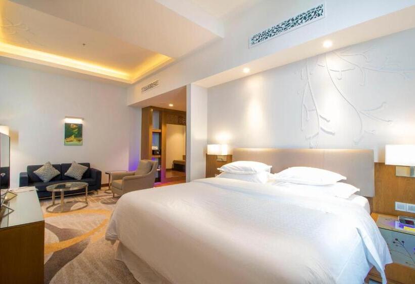 디럭스 스위트 바다 전망, Four Points By Sheraton Manado
