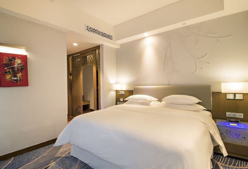 프리미엄 스위트 바다 전망, Four Points By Sheraton Manado