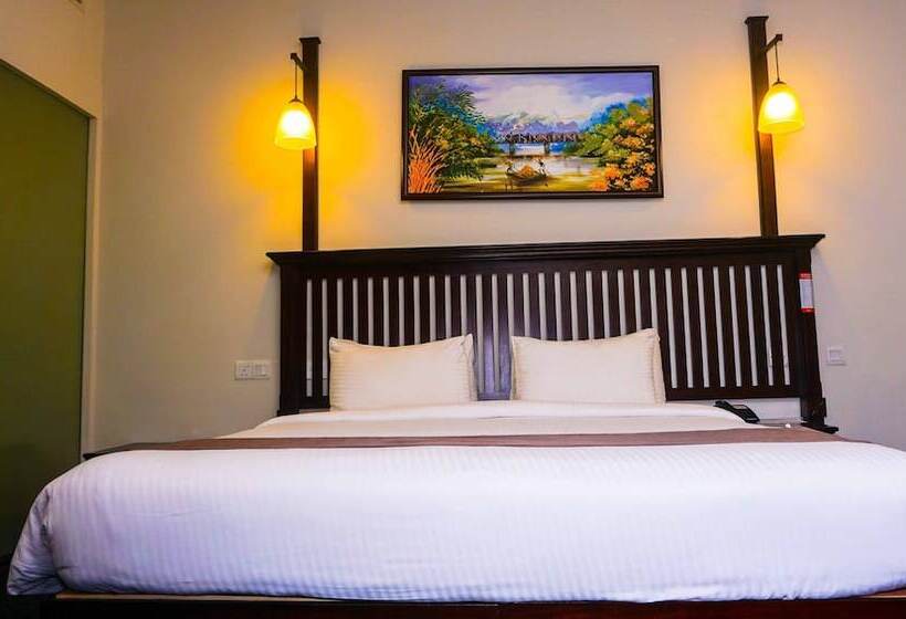 Номер Deluxe с Балконом, Nippon Colombo