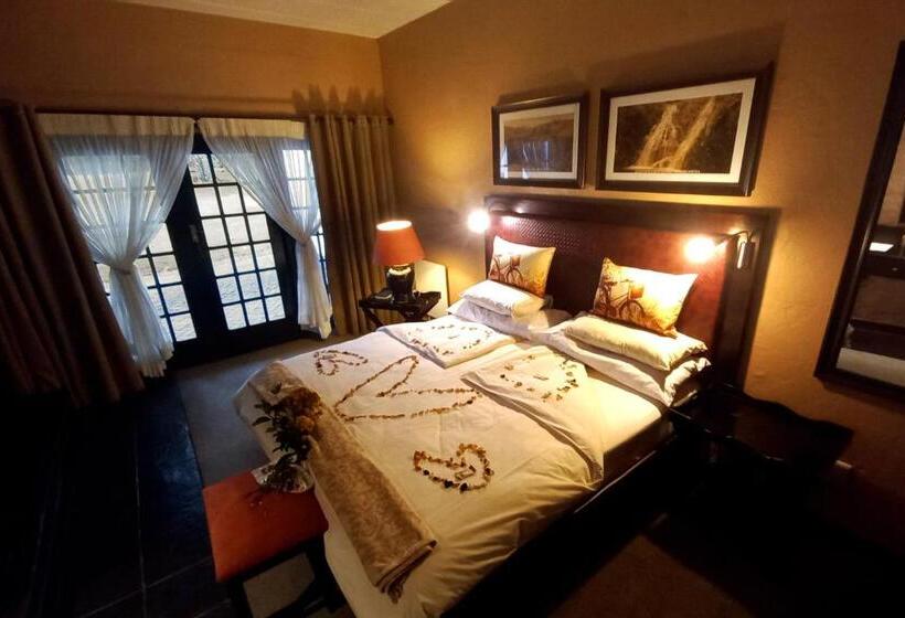 Президентский Люкс, Mount Sheba Rainforest Hotel & Resort