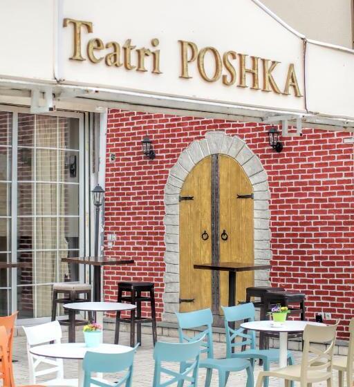 اتاق استاندارد با چشم‌انداز رودخانه, Art Theatre Caffe