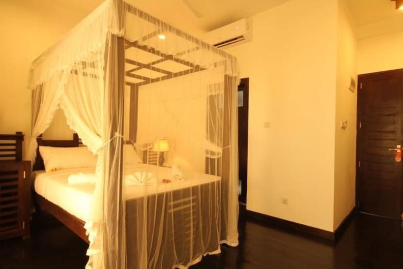 套房, Saffron Hotel & Restaurant
