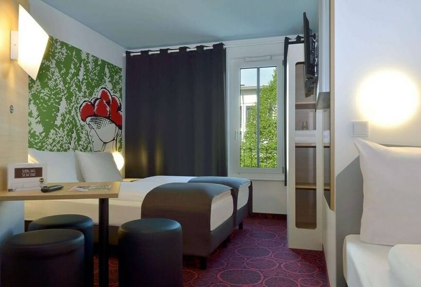 标准三人间, B&b Hotel Offenburg City