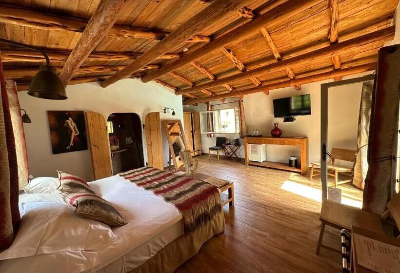 اتاق لوکس, Hôtel Ambassador Palombaggia