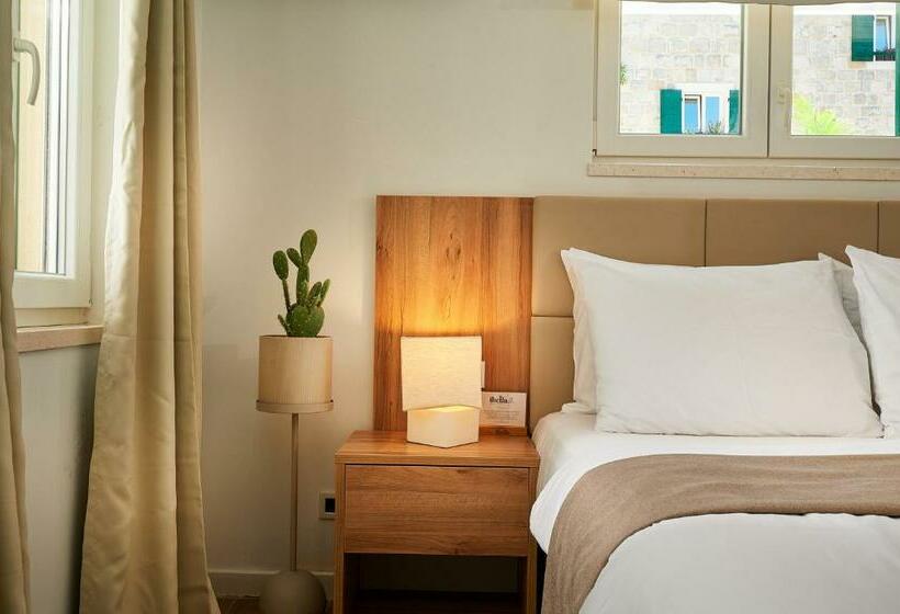 اتاق استاندارد, Ibella Luxury Rooms