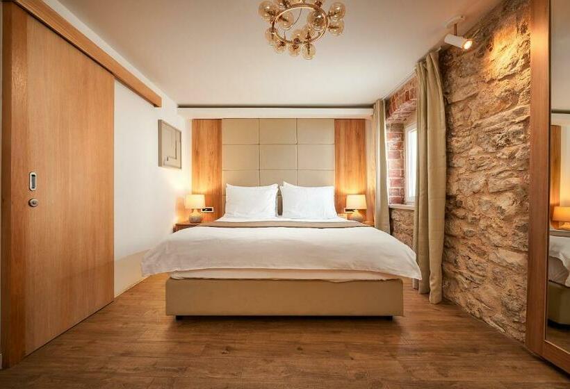 اتاق استاندارد, Ibella Luxury Rooms