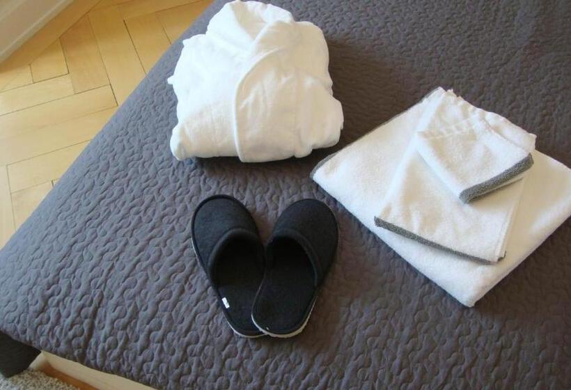 غرفة قياسية فردية حمام مشترك, B&b Laupenring, Basel