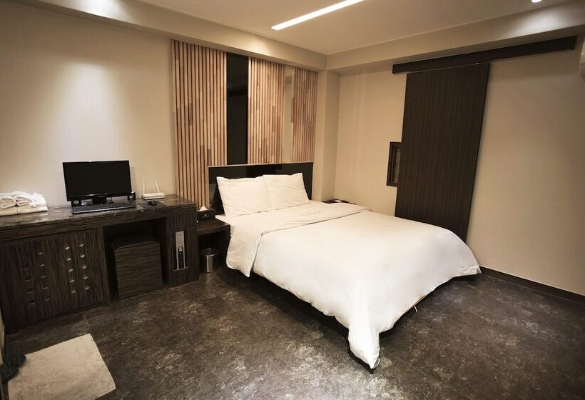Номер Deluxe, Bundang Regency