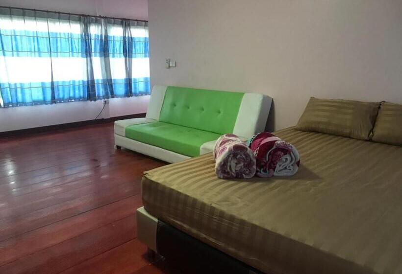 Дом 3 Спальни, บ้านเรือนไท มวกเหล็ก Ban Ruenthai Muaklek
