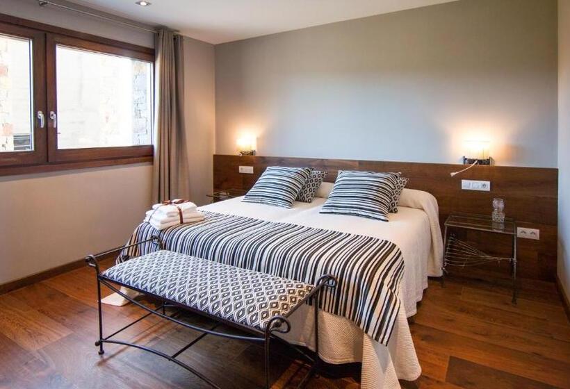 Дом 1 Спальня, Les Feixes Llargues Casa Amb 7 Suites  Lloguer De Casa Sencera, Amb Capacitat Per 14 Persones