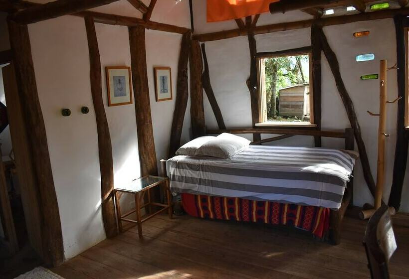 اتاق استاندارد, La Casa De Francois