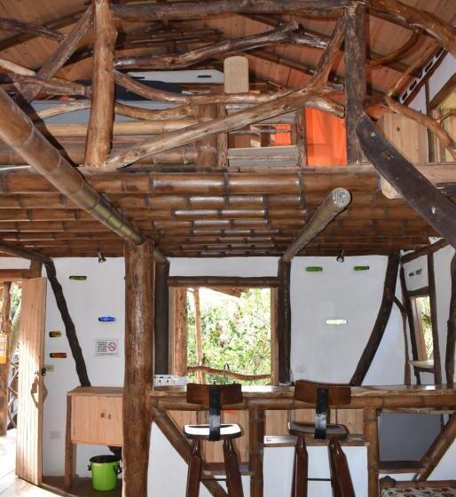 استودیو خانوادگی, La Casa De Francois