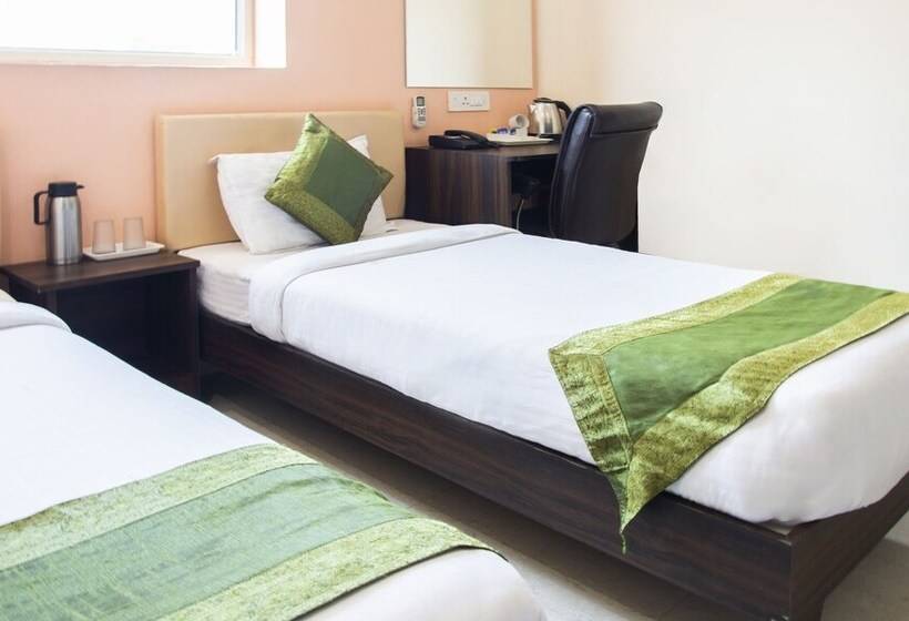 Номер Стандарт, Treebo Atithi Inn