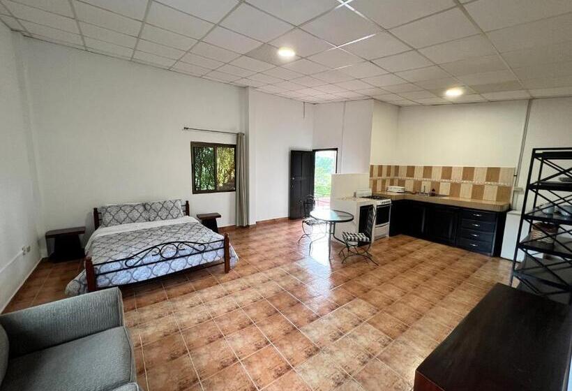 Quarto standard, Bambuda Castle