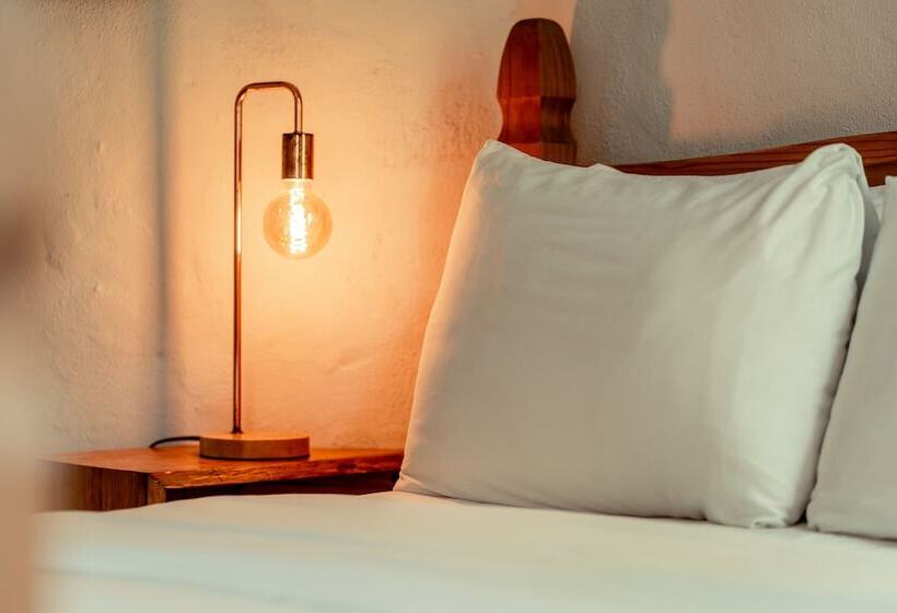 Quarto standard, Bambuda Castle