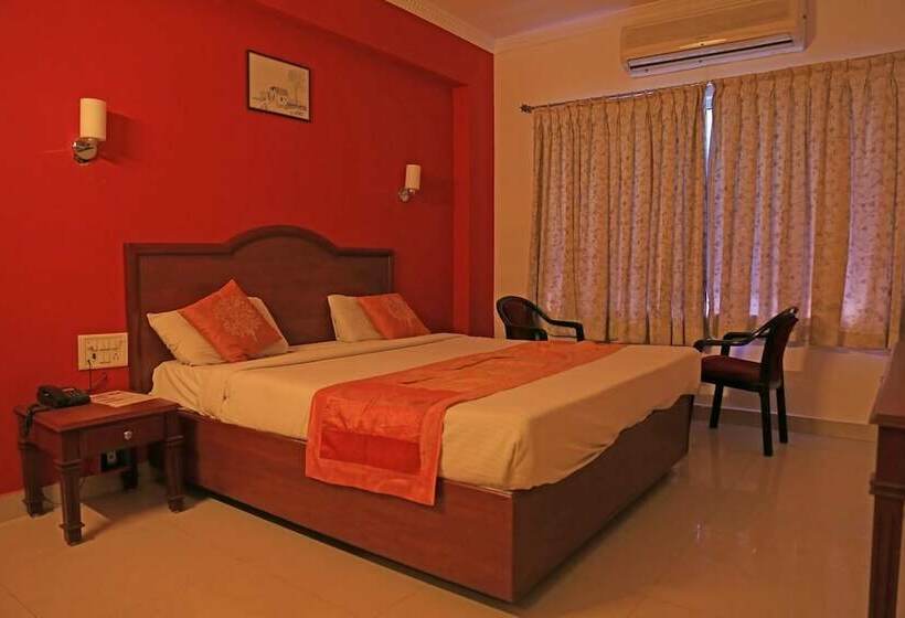 اتاق لوکس, Fabhotel Goldmine