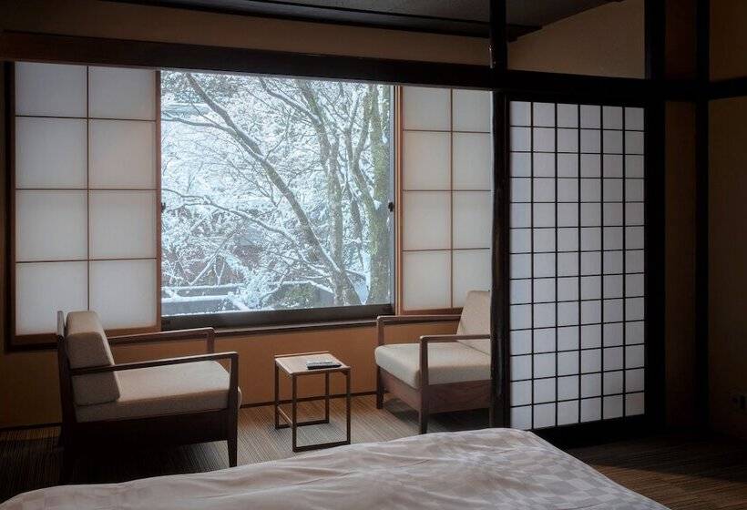 디럭스 룸, Matsuzakaya Honten