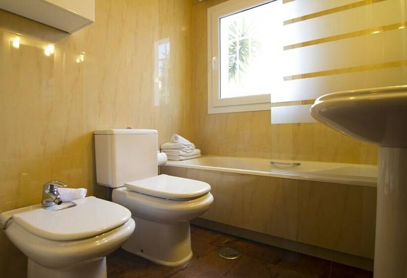 Номер Deluxe Вид на Море Боковой, Villa Pergola Luxury B&b