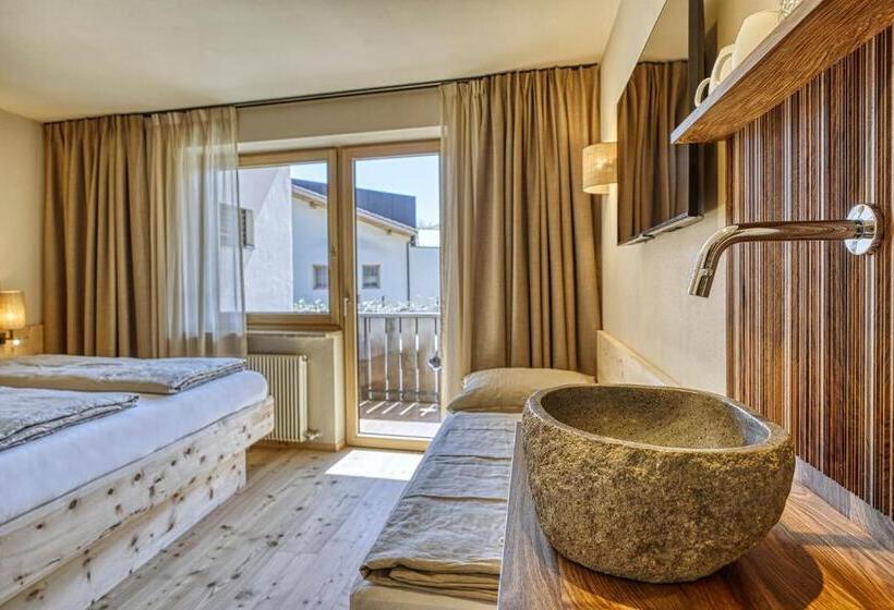Номер Стандарт с Балконом, Eco Bnb & Apartments Bründlerhof