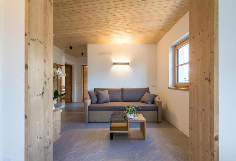 Апартаменты 2 Спальни, Eco Bnb & Apartments Bründlerhof