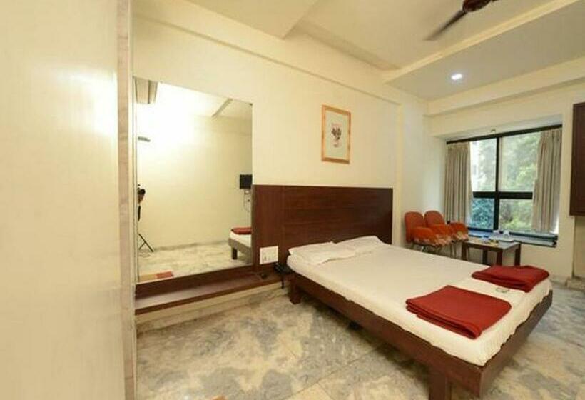 Номер Deluxe, Rahi Inn