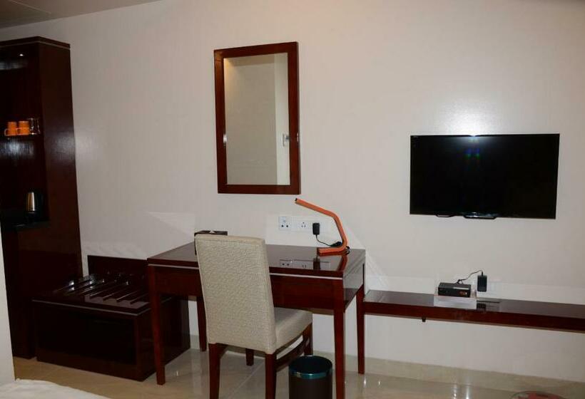 اتاق پرمیوم, The Avr Hotels & Banquets