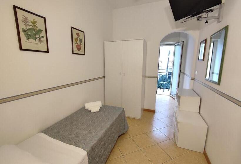 Standardeinzelzimmer, Athena B&b