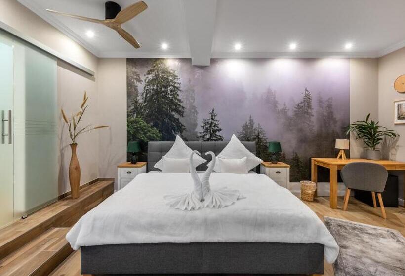 Люкс Повышенной Комфортности, Cityhotel Bernburg