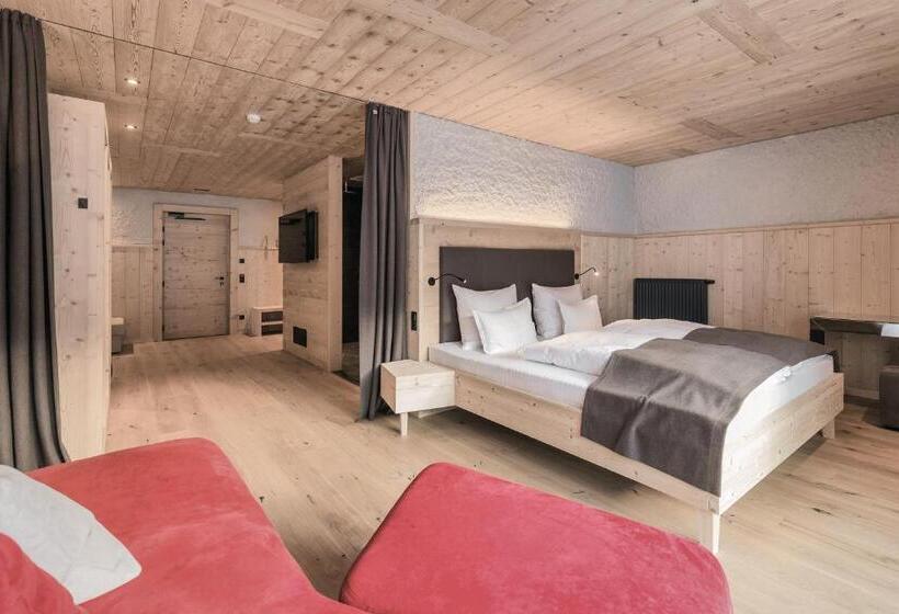 Студия Стандарт, Tenne Lodges