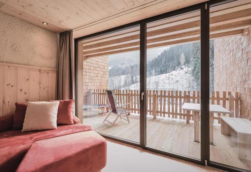 Семейный Номер, Tenne Lodges