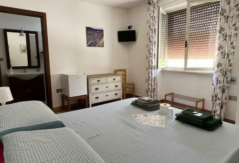 Номер Стандарт, B&b Giglio Marino
