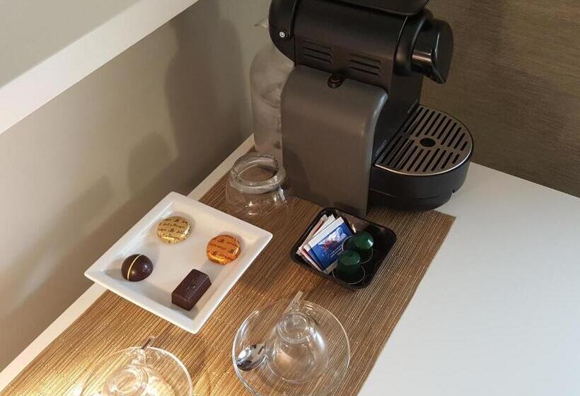 Номер Deluxe с Балконом, H5 5h Luxury Room