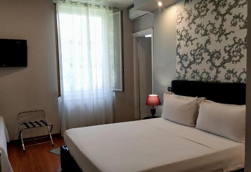 اتاق استاندارد چهار تخته, Il Roseto