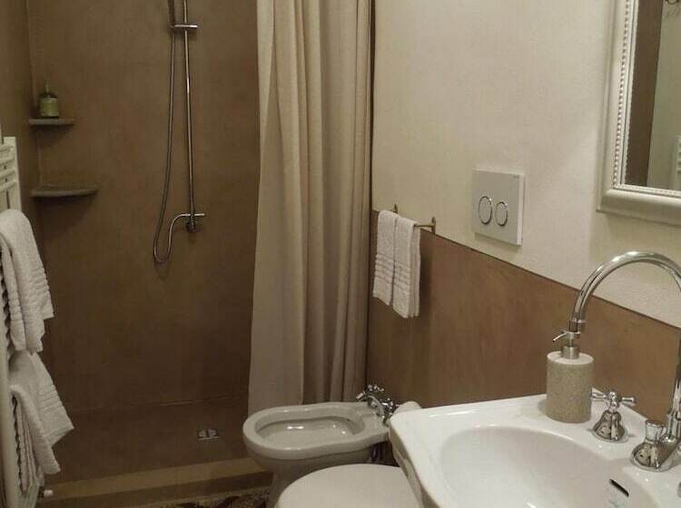 Номер Стандарт, Casa Rovelli