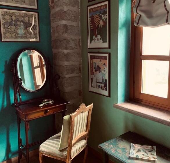 اتاق سوپریور با چشم‌انداز باغ, B&b Tenuta Il Galletto