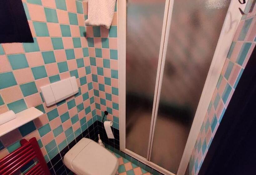 اتاق استاندارد چهار تخته, Villagramde