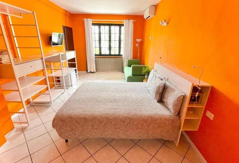 اتاق پنج‌تخته استاندارد, Albergo Vittoria