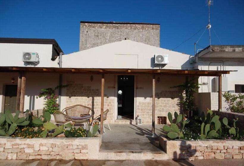 스탠다드 트리플 룸, Agriturismo Masseria Alberotanza