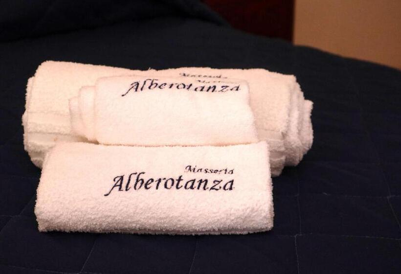 스탠다드 트리플 룸, Agriturismo Masseria Alberotanza