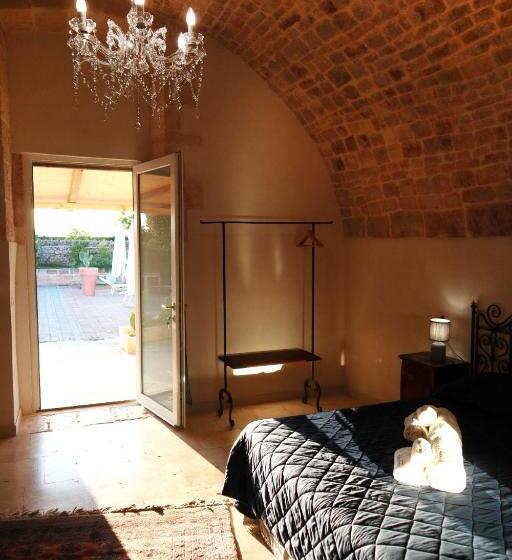 스탠다드 트리플 룸, Agriturismo Masseria Alberotanza