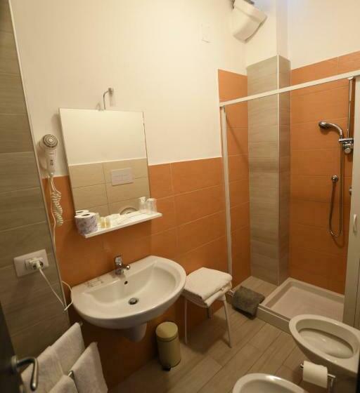 غرفة قياسية مزوَّدة بتراس, Bed And Breakfast Coppadicuocobb