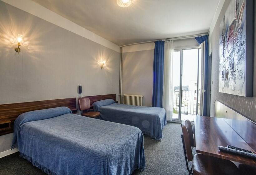 Номер Стандарт, Hôtel Sampiero Corso