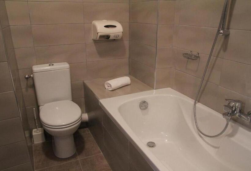 Номер Superior с Балконом, Hôtel Sampiero Corso