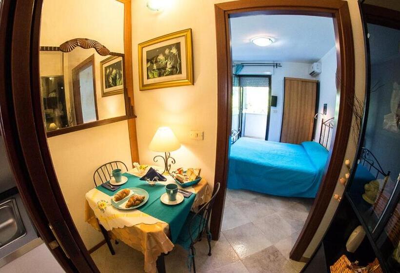 اتاق استاندارد, B&b Mare E Sole