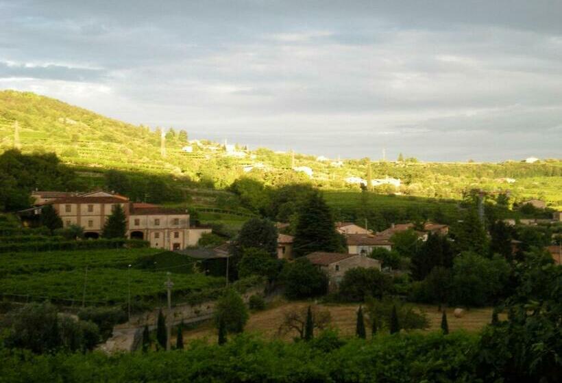 Трехместный Номер Стандарт с Балконом, La Bella Vigna
