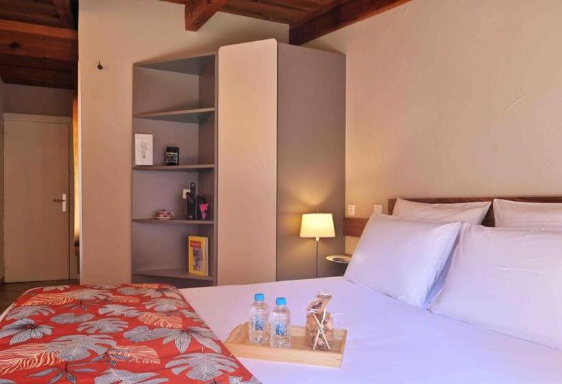 Номер Стандарт, Hôtel Domaine A Flatta