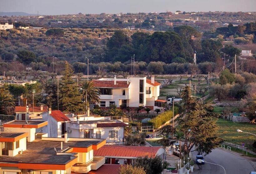 Четырехместный Номер Стандарт с Балконом, B&b Residenza Bianco Alle Grotte